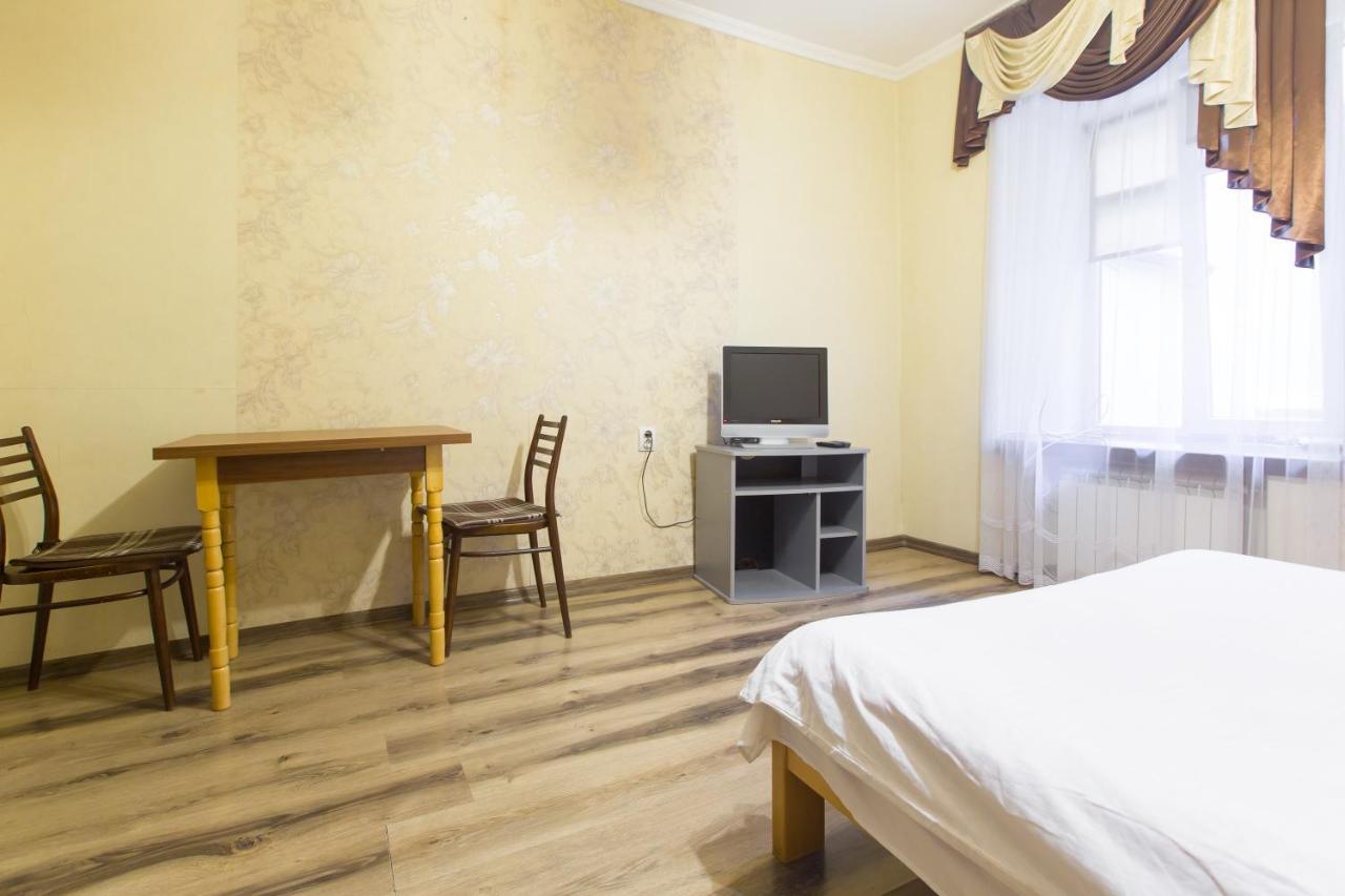 Квартира Подобово Біля Площі Ринок Вулиця Староєврейська 17 Leópolis Exterior foto